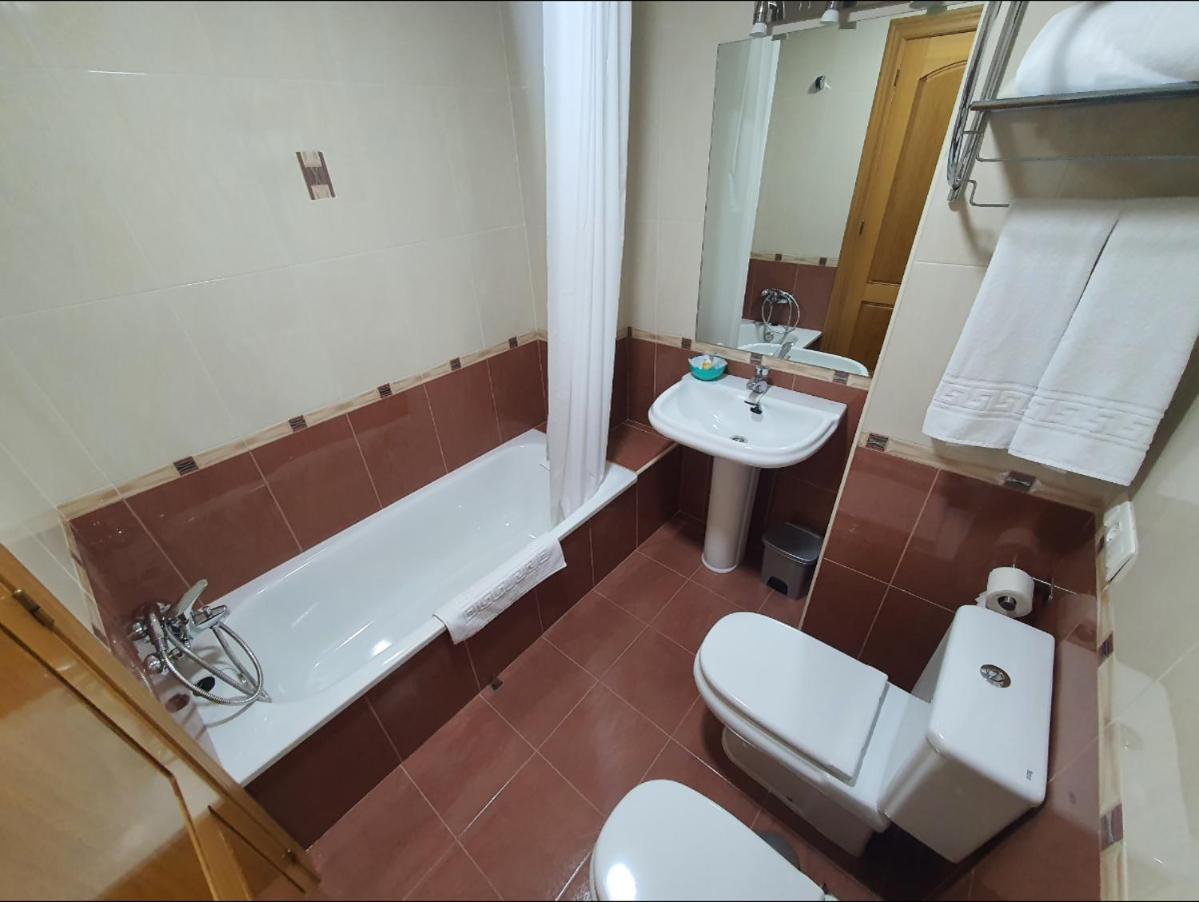 Apartamentos Sierra Nevada Park Güéjar Sierra Kültér fotó